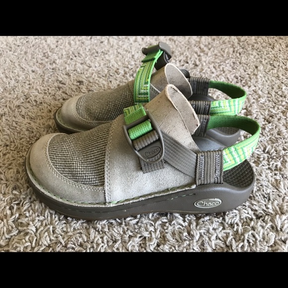 chaco women's clogs
